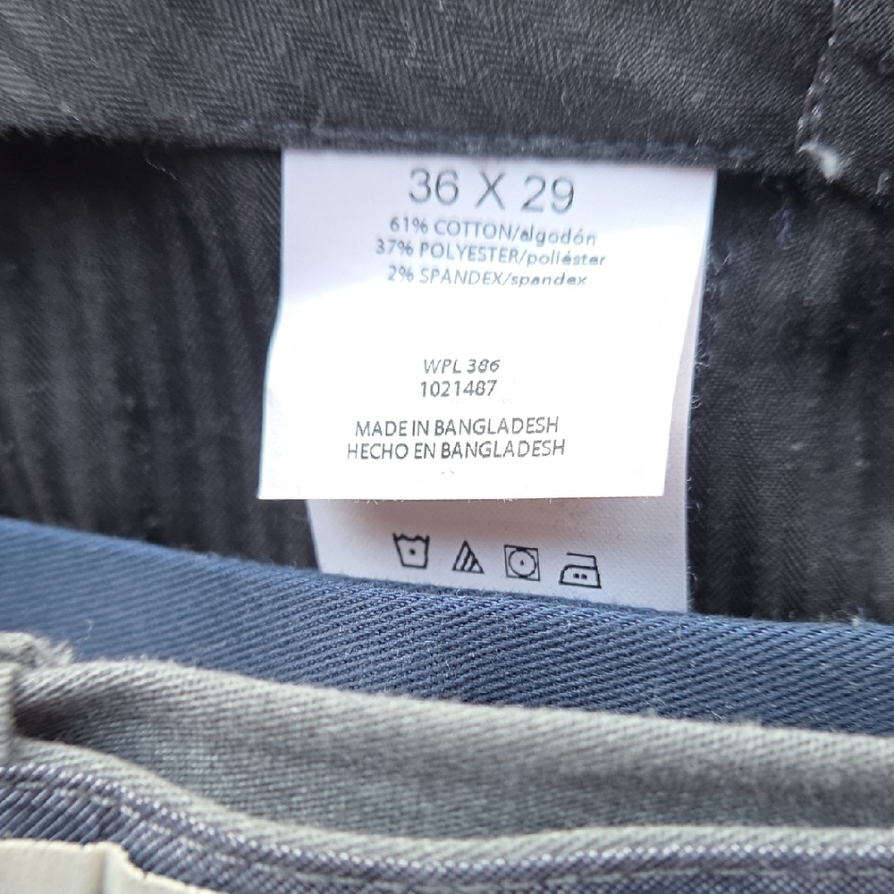 3 Pair Haggar dress pants. Available in charcoal, navy, and black. 36x29 - Picture 10 of 13